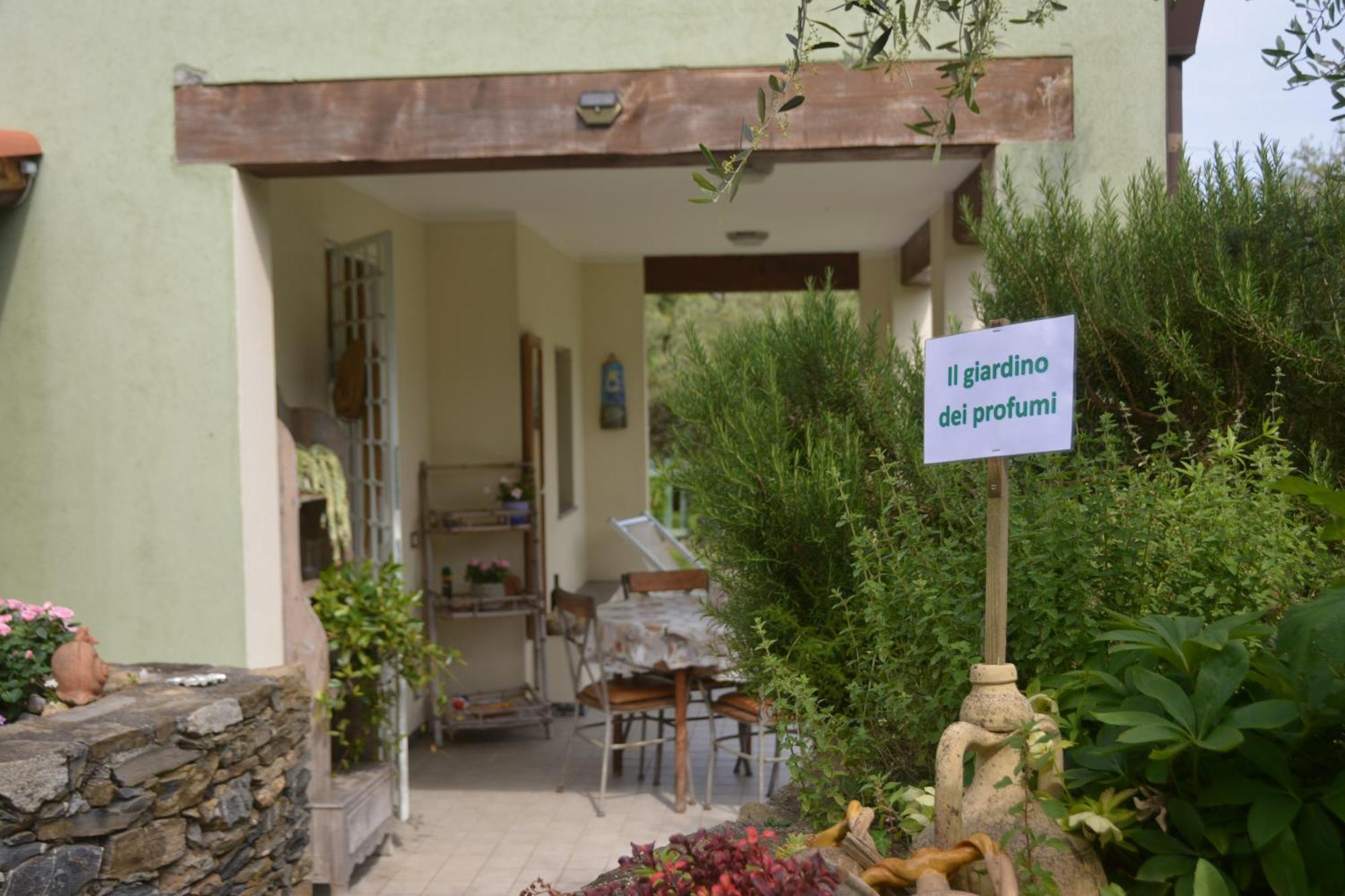 Terre Di Garlenda Guest House Eksteriør bilde